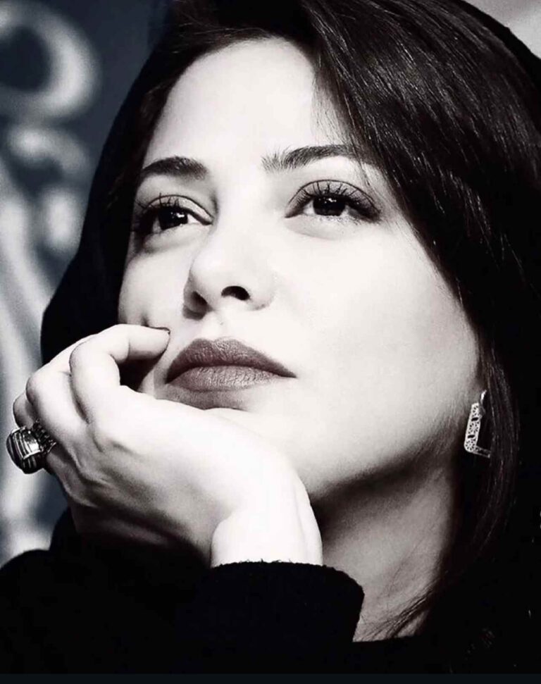 طناز طباطبایی کیست؟ بیوگرافی